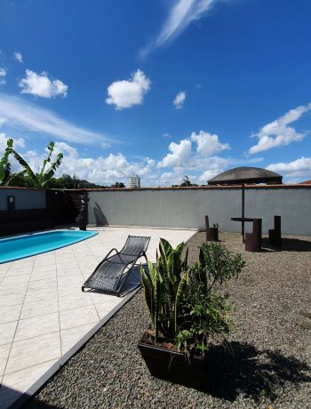 Casa semi-mobiliada com ampla área de lazer com piscina à venda em São Ludgero/SC