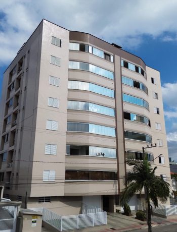 Apartamentos de 2 dormitórios sendo (1 suíte) em Lauro Muller/SC