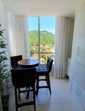Apartamento à venda 2 dormitórios (1 suíte) mobiliado em Termas do Gravatal/SC
